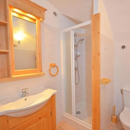 Chalet Chalet In Les Menuires Praranger With Balcony *